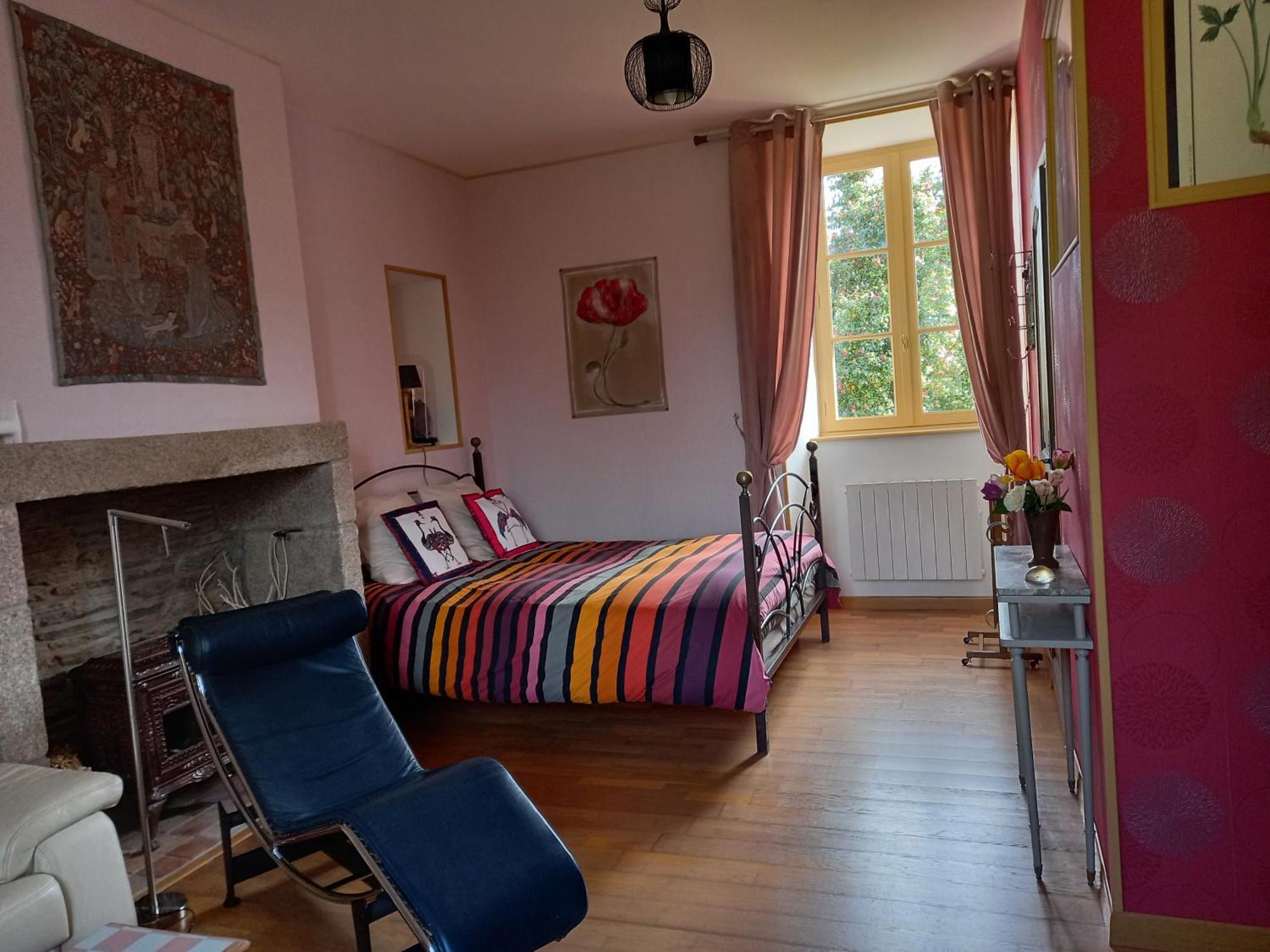Le Petit Manoir Isigny-le-Buat Exterior foto